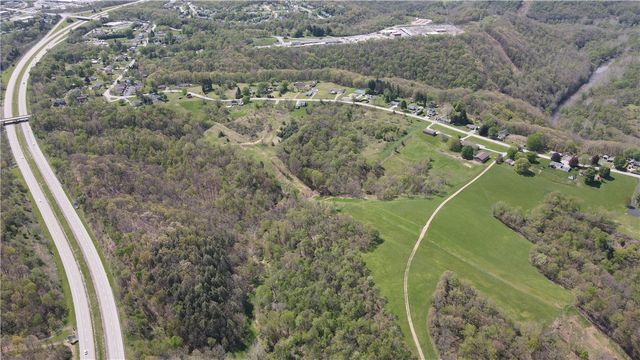 310 Pleasant Dr, Potter Twp, PA 15001