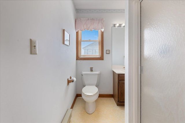 1 twelfth Street, Hampton, NH 03842