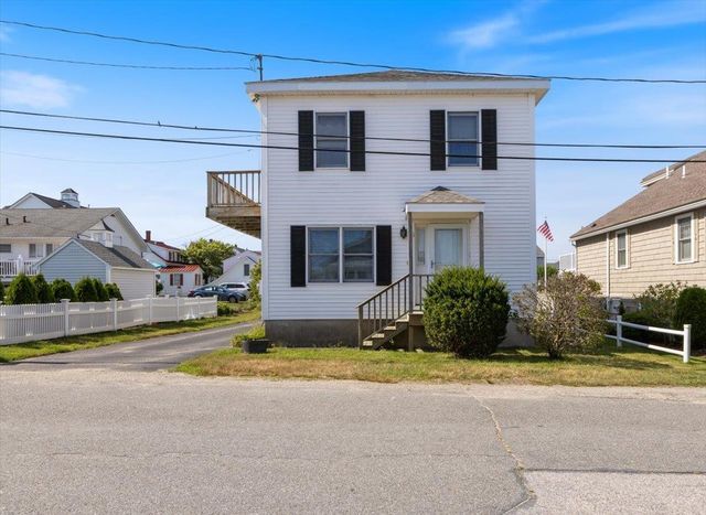 1 twelfth Street, Hampton, NH 03842