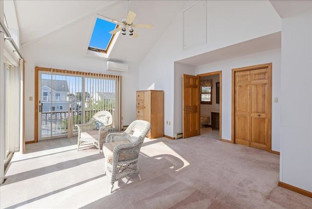 1 twelfth Street, Hampton, NH 03842