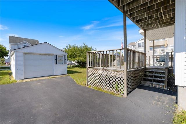 1 twelfth Street, Hampton, NH 03842