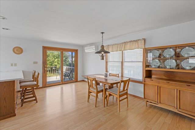 1 twelfth Street, Hampton, NH 03842