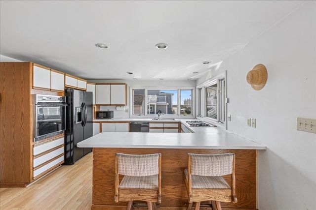 1 twelfth Street, Hampton, NH 03842