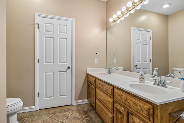 6 County House Cir, Carthage, TN 37030