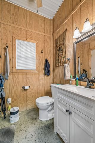 6 County House Cir, Carthage, TN 37030