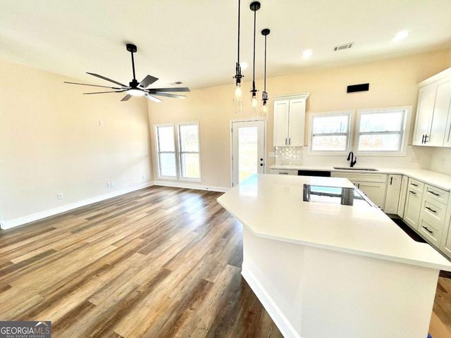 15 South Road, Griffin, GA 30224