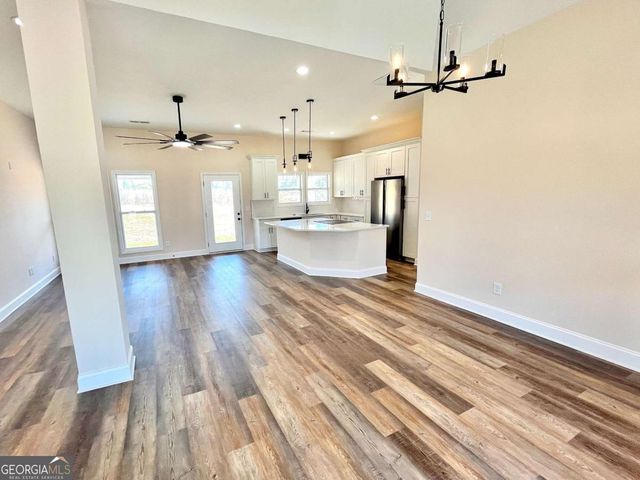 15 South Road, Griffin, GA 30224