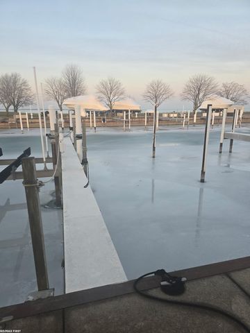 41700 Conger Bay Drive, Harrison Twp, MI 48045