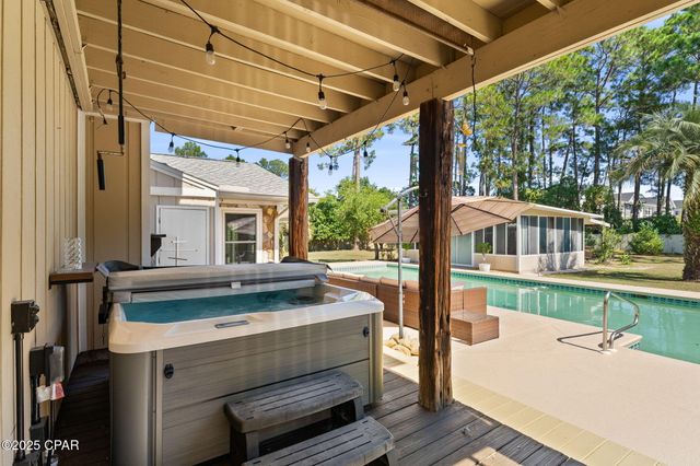 146 Laird Circle, Panama City, FL 32408