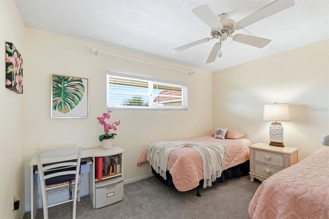 1215 S PORTOFINO DRIVE 406, Sarasota, FL 34242