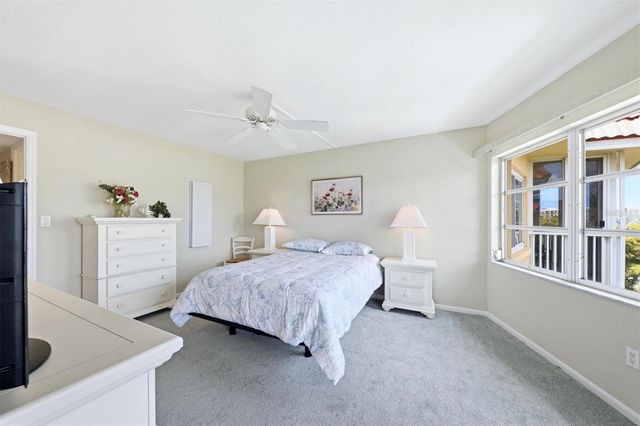 1215 S PORTOFINO DRIVE 406, Sarasota, FL 34242