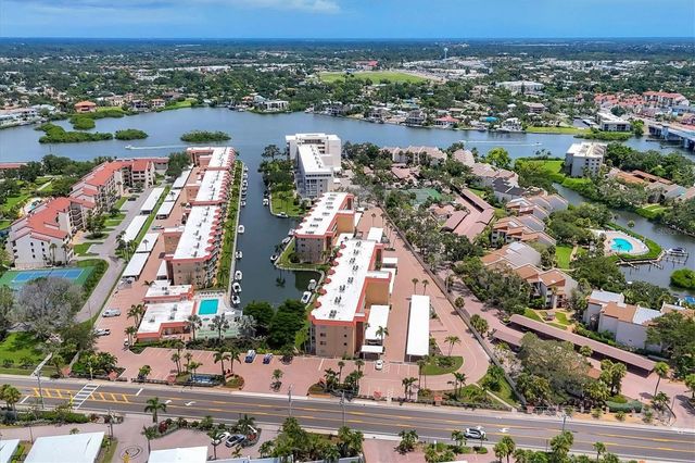 1215 S PORTOFINO DRIVE 406, Sarasota, FL 34242