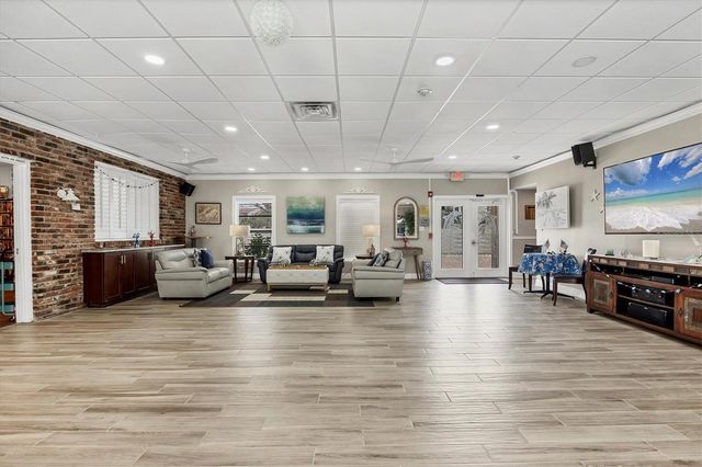 1215 S PORTOFINO DRIVE 406, Sarasota, FL 34242