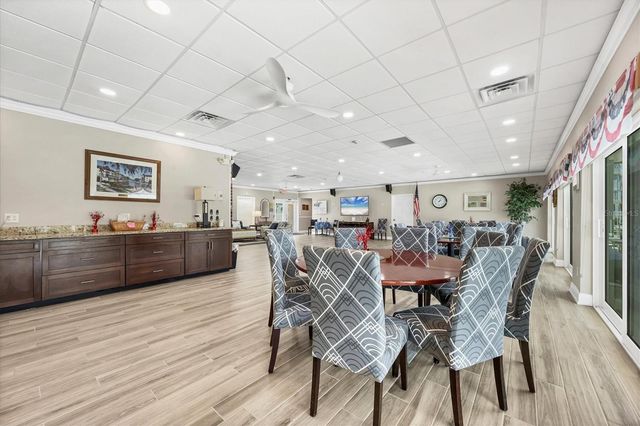 1215 S PORTOFINO DRIVE 406, Sarasota, FL 34242