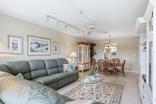 1215 S PORTOFINO DRIVE 406, Sarasota, FL 34242