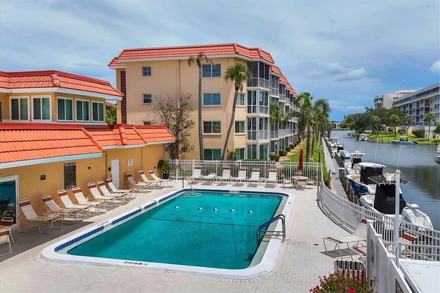 1215 S PORTOFINO DRIVE 406, Sarasota, FL 34242