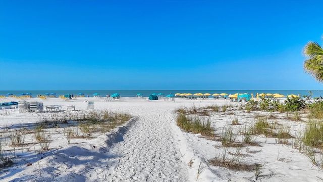 1215 S PORTOFINO DRIVE 406, Sarasota, FL 34242