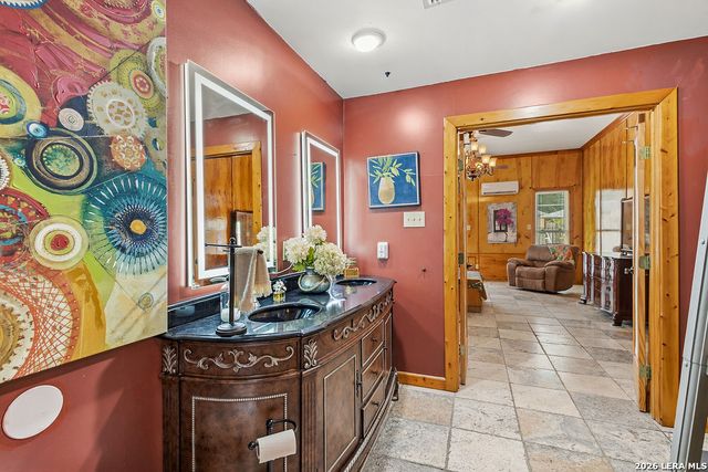 3118 Wroxton Rd, San Antonio, TX 78217
