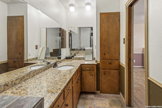 3118 Wroxton Rd, San Antonio, TX 78217