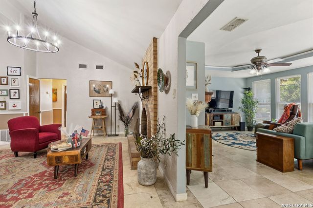3118 Wroxton Rd, San Antonio, TX 78217