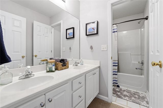 6036 Bateau Drive, Flowery Branch, GA 30542