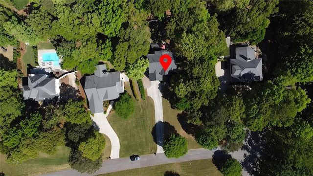 6036 Bateau Drive, Flowery Branch, GA 30542