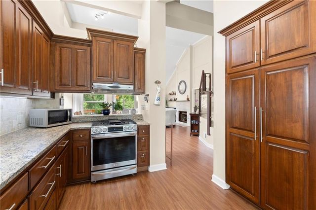 907 Bradford Lane, Marietta, GA 30062