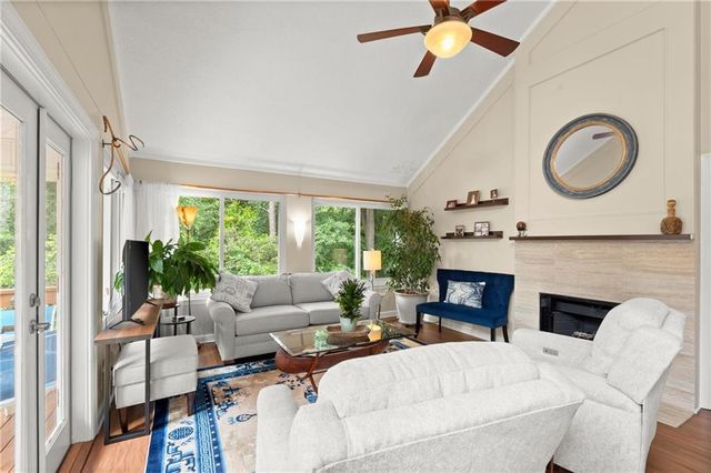 907 Bradford Lane, Marietta, GA 30062
