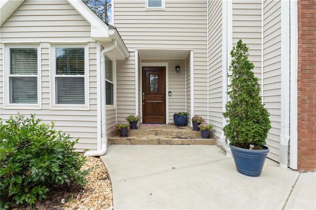 907 Bradford Lane, Marietta, GA 30062