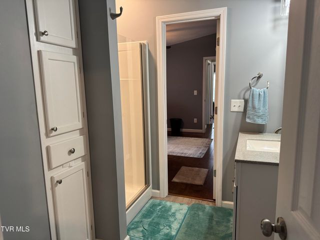 298 Rabbit Run Lane, Dryden, VA 24243