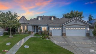 11708 Indianapolis Drive, Bakersfield, CA 93312