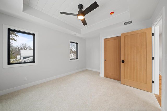 19 Cedar Point DRIVE, Williams Bay, WI 53191