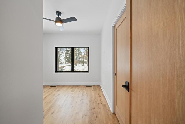 19 Cedar Point DRIVE, Williams Bay, WI 53191