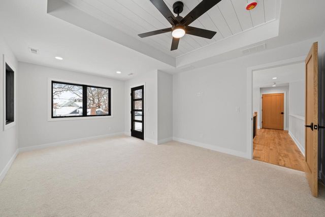 19 Cedar Point DRIVE, Williams Bay, WI 53191