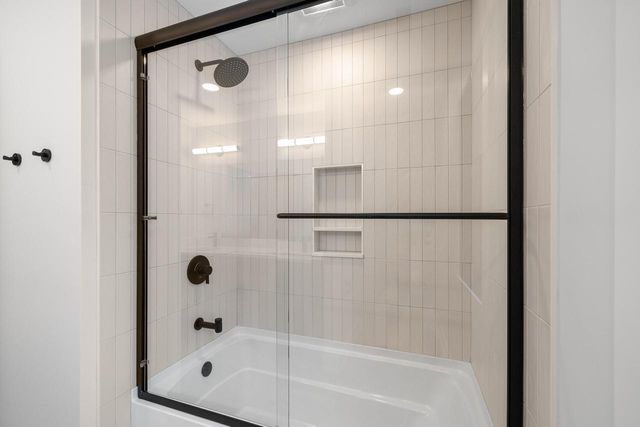 19 Cedar Point DRIVE, Williams Bay, WI 53191