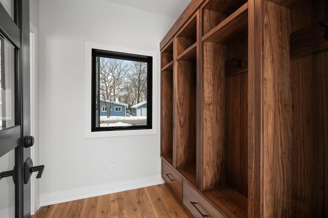 19 Cedar Point DRIVE, Williams Bay, WI 53191