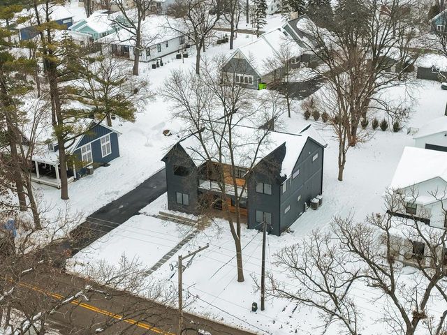 19 Cedar Point DRIVE, Williams Bay, WI 53191