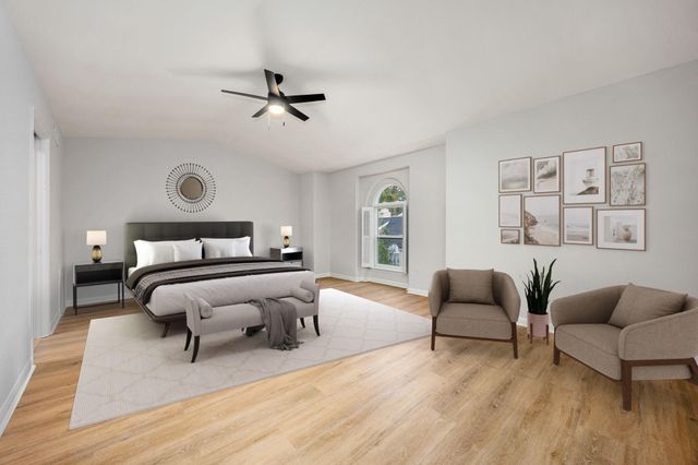 1746 S Gessner Road, Houston, TX 77063