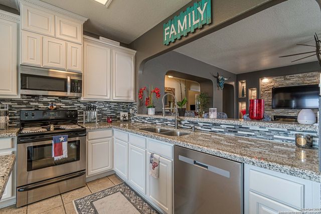 22218 Pelican Edge, San Antonio, TX 78258