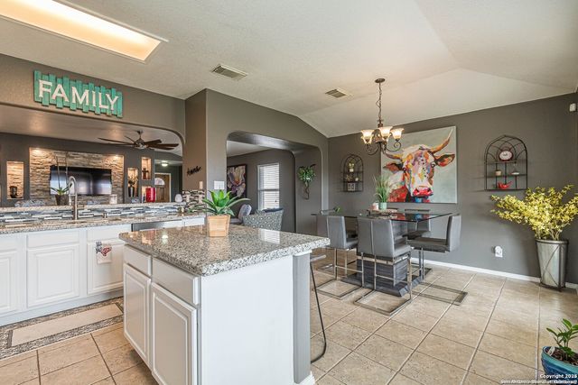 22218 Pelican Edge, San Antonio, TX 78258