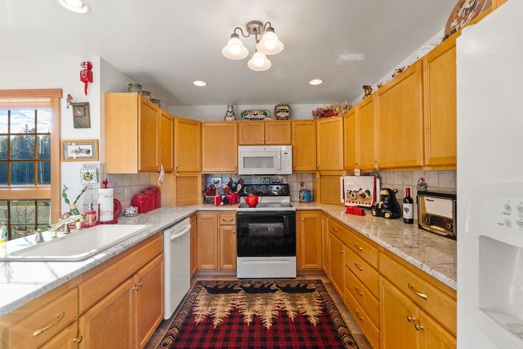 685 Lindsey Court, Kalispell, MT 59901 photo 16