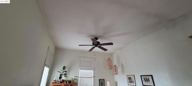 2825 Market St, Oakland, CA 94608