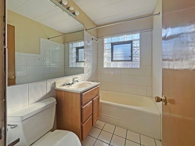 7740 Harvard Street 3, Forest Park, IL 60130