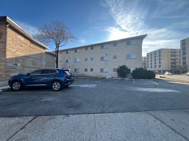 7740 Harvard Street 3, Forest Park, IL 60130