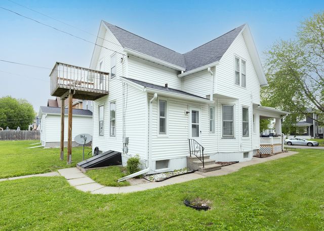 1839 15th Street, Moline, IL 61265