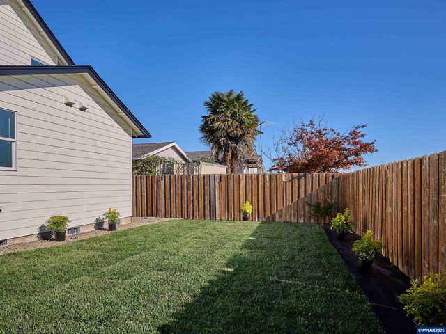 1040 2nd St, Gervais, OR 97026
