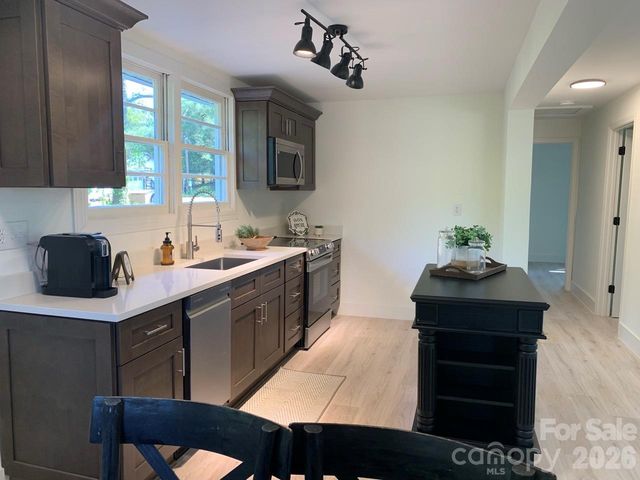 188 Bailey Road, Mooresville, NC 28117