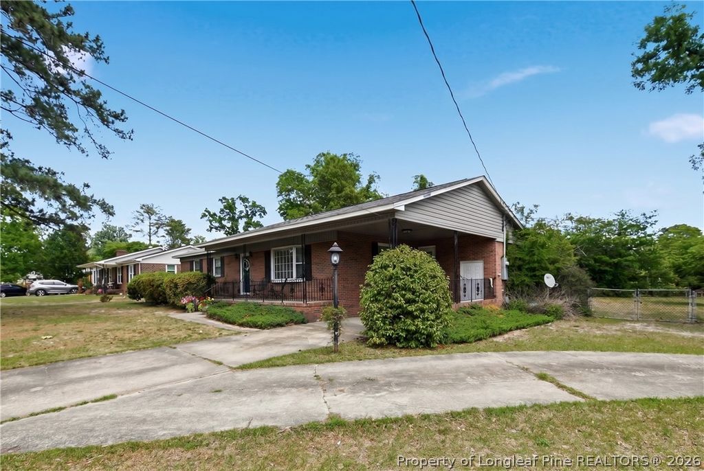 1413 Camelot Drive, Fayetteville, NC 28304 — photo 2