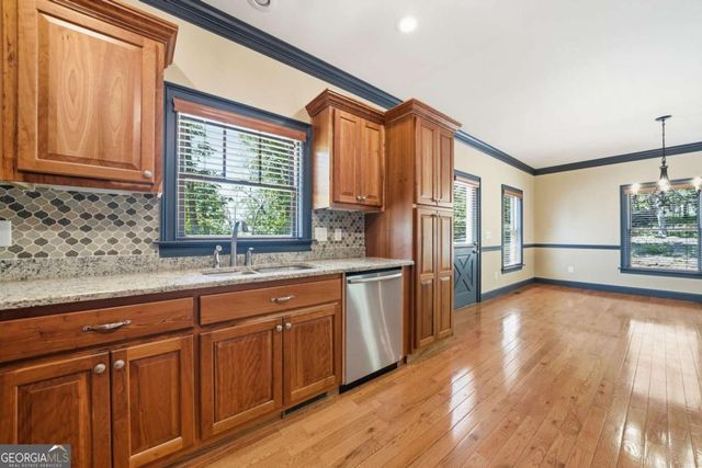 1247 Little Mountain Road, Dawsonville, GA 30534