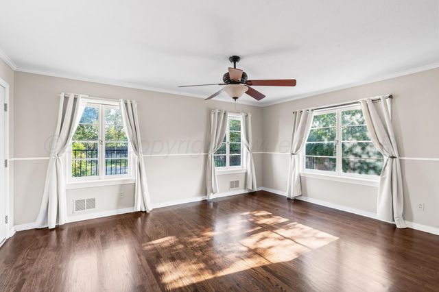 1601 8TH Avenue, Canyon, TX 79015